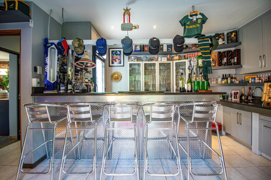 3 Bedroom Property for Sale in Lovemore Park Eastern Cape